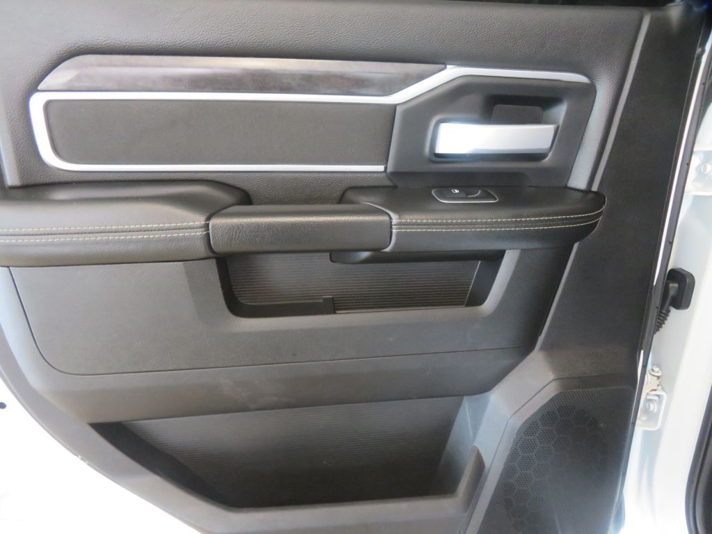 Photo 19 of this RAM 2500