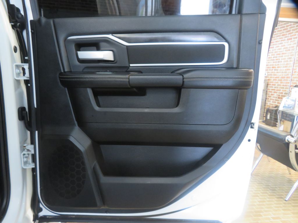 Photo 21 of this RAM 2500