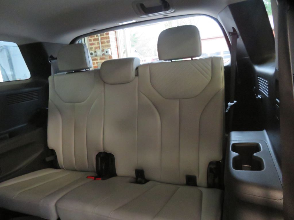 Photo 22 of this HYUNDAI PALISADE
