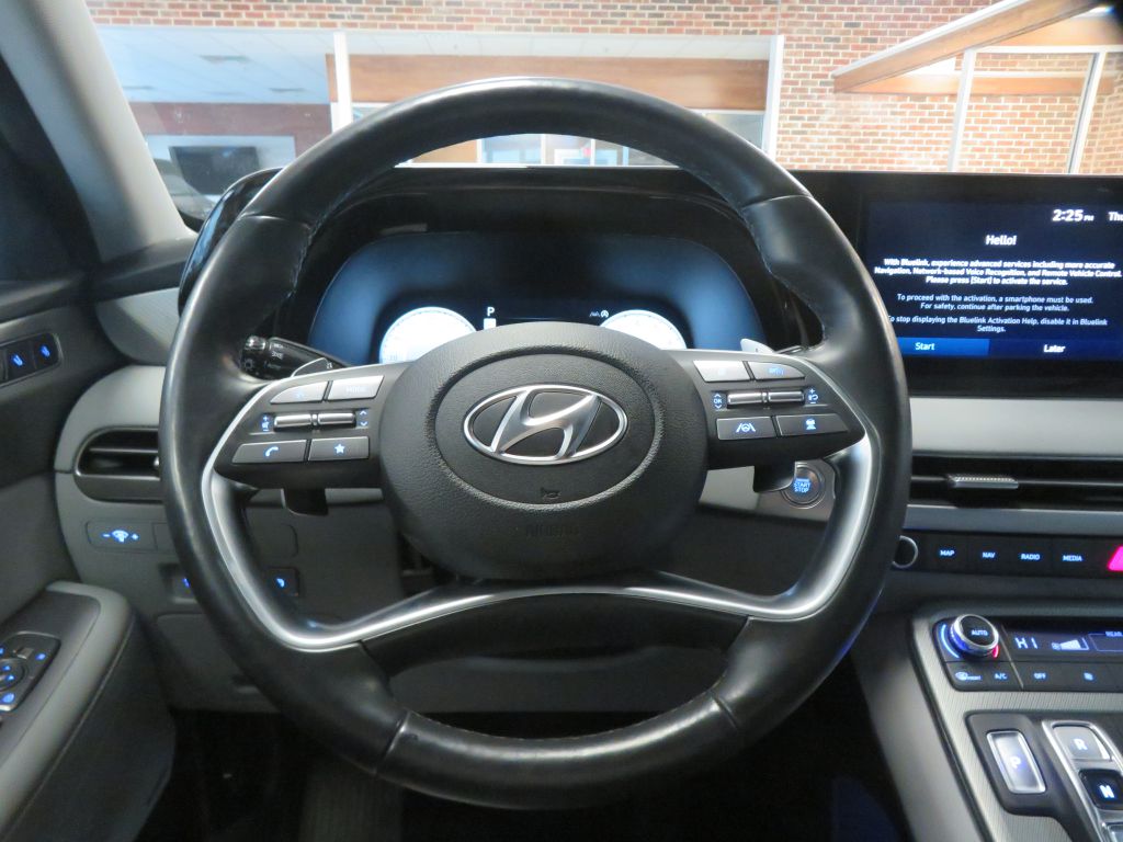 Photo 34 of this HYUNDAI PALISADE