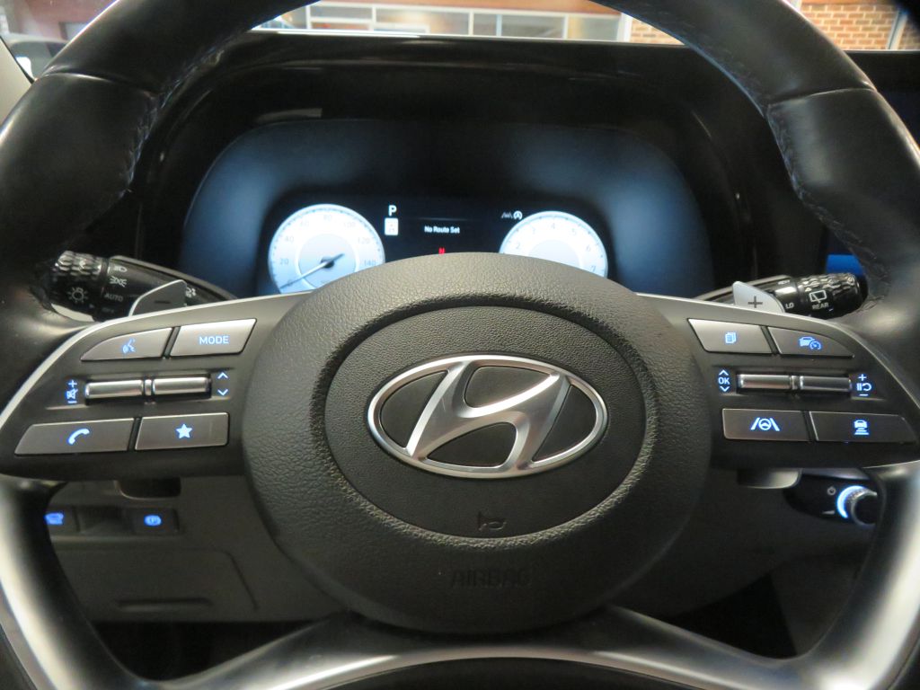 Photo 39 of this HYUNDAI PALISADE