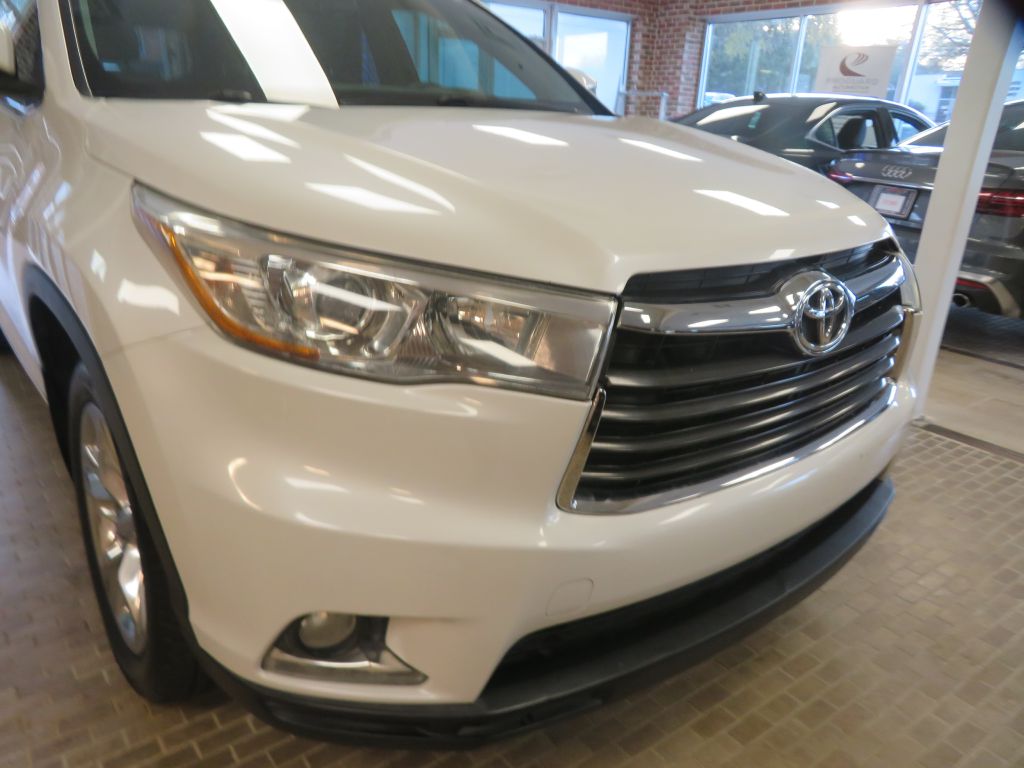Photo 64 of this TOYOTA HIGHLANDER