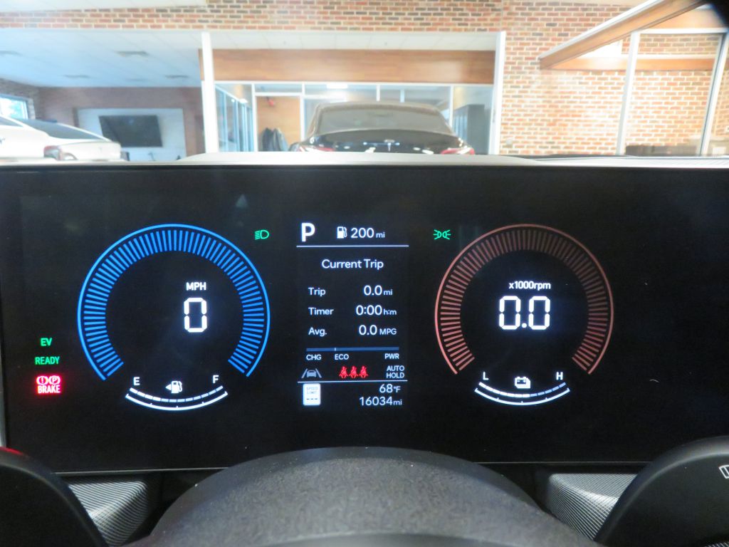 Photo 28 of this HYUNDAI SONATA