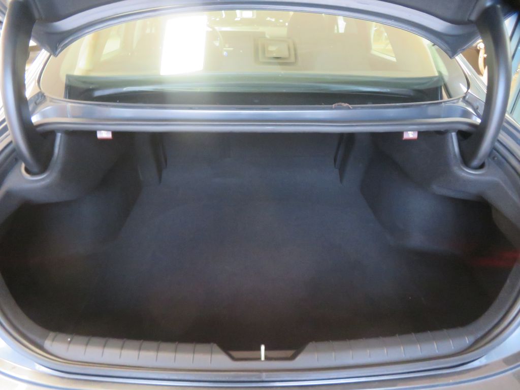 Photo 41 of this HYUNDAI SONATA
