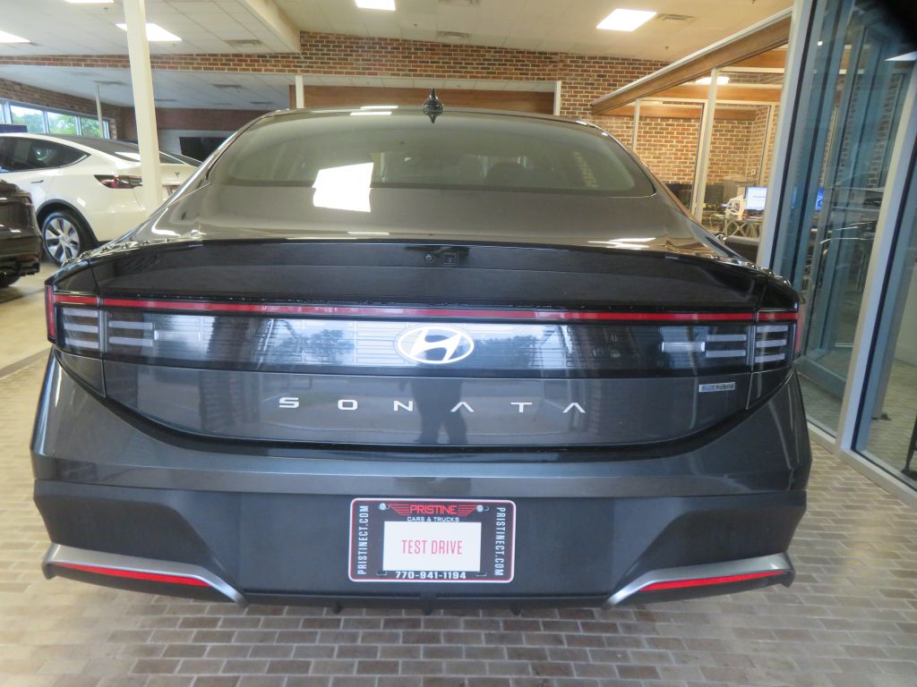 Photo 53 of this HYUNDAI SONATA