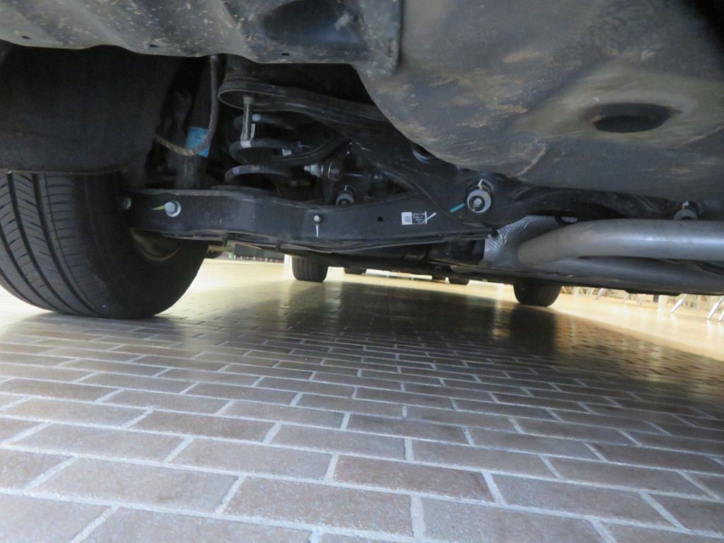 Photo 58 of this HYUNDAI SONATA