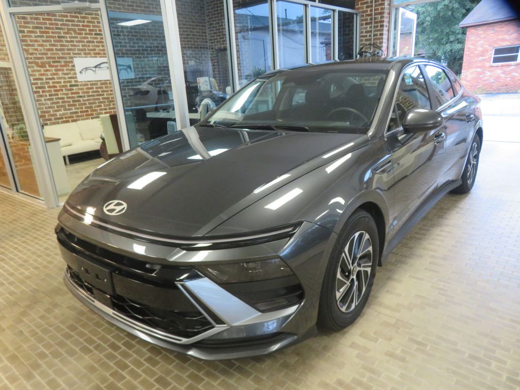 Photo 64 of this HYUNDAI SONATA
