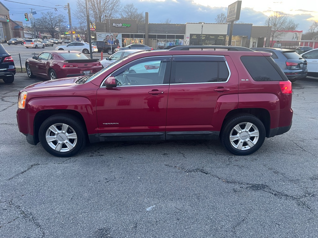 Photo 8 of this GMC TERRAIN