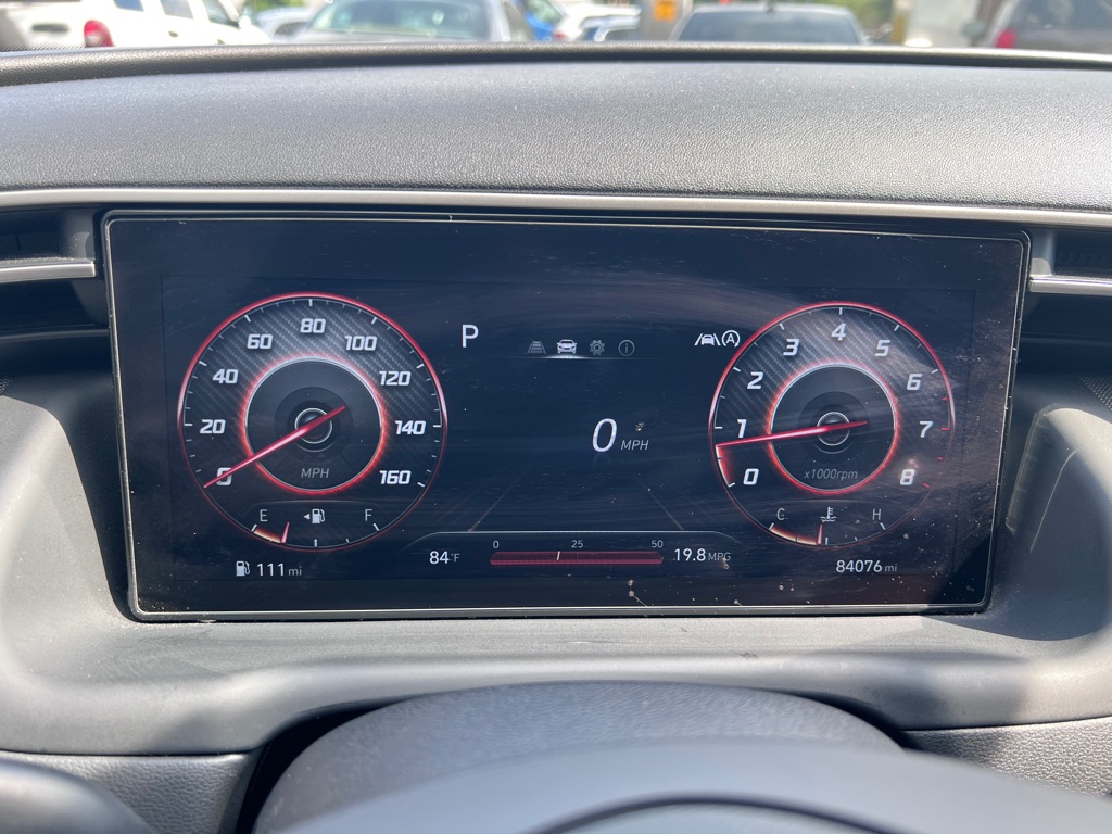 Photo 16 of this HYUNDAI TUCSON