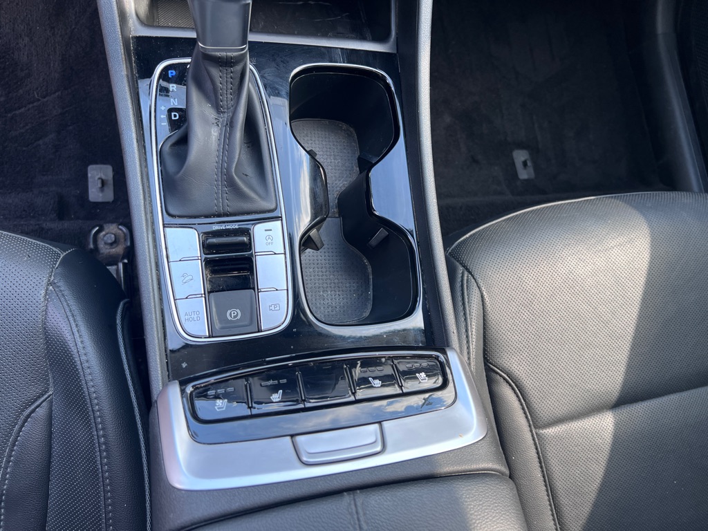 Photo 19 of this HYUNDAI TUCSON