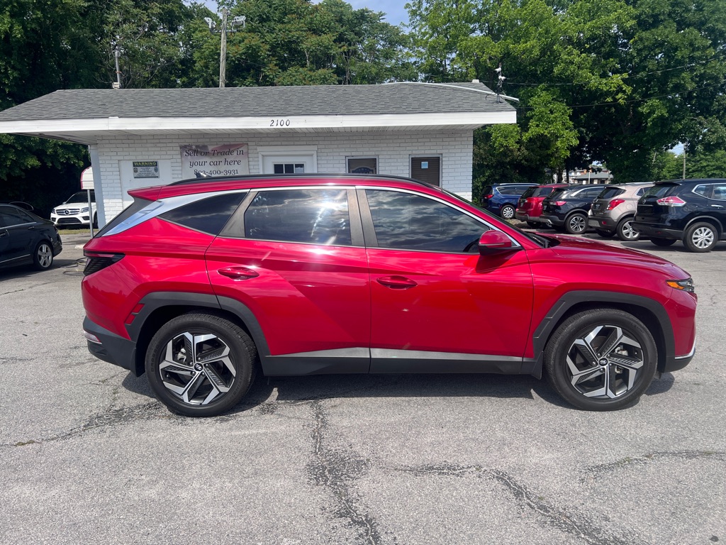 Photo 4 of this HYUNDAI TUCSON