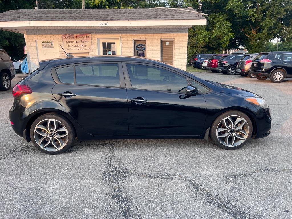 Photo 4 of this KIA FORTE5