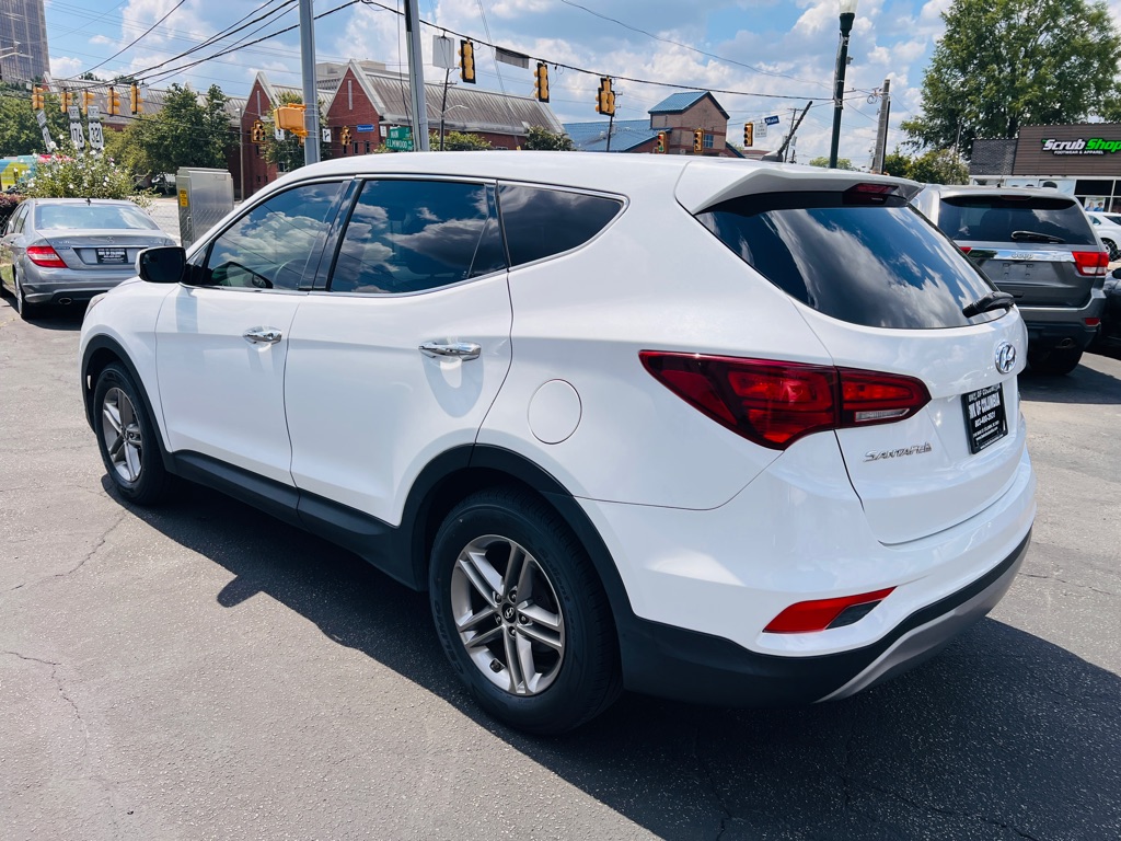 Photo 7 of this HYUNDAI SANTA FE SPORT