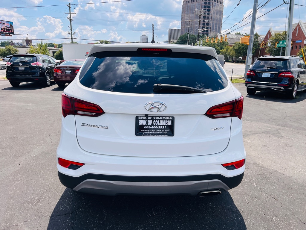Photo 6 of this HYUNDAI SANTA FE SPORT