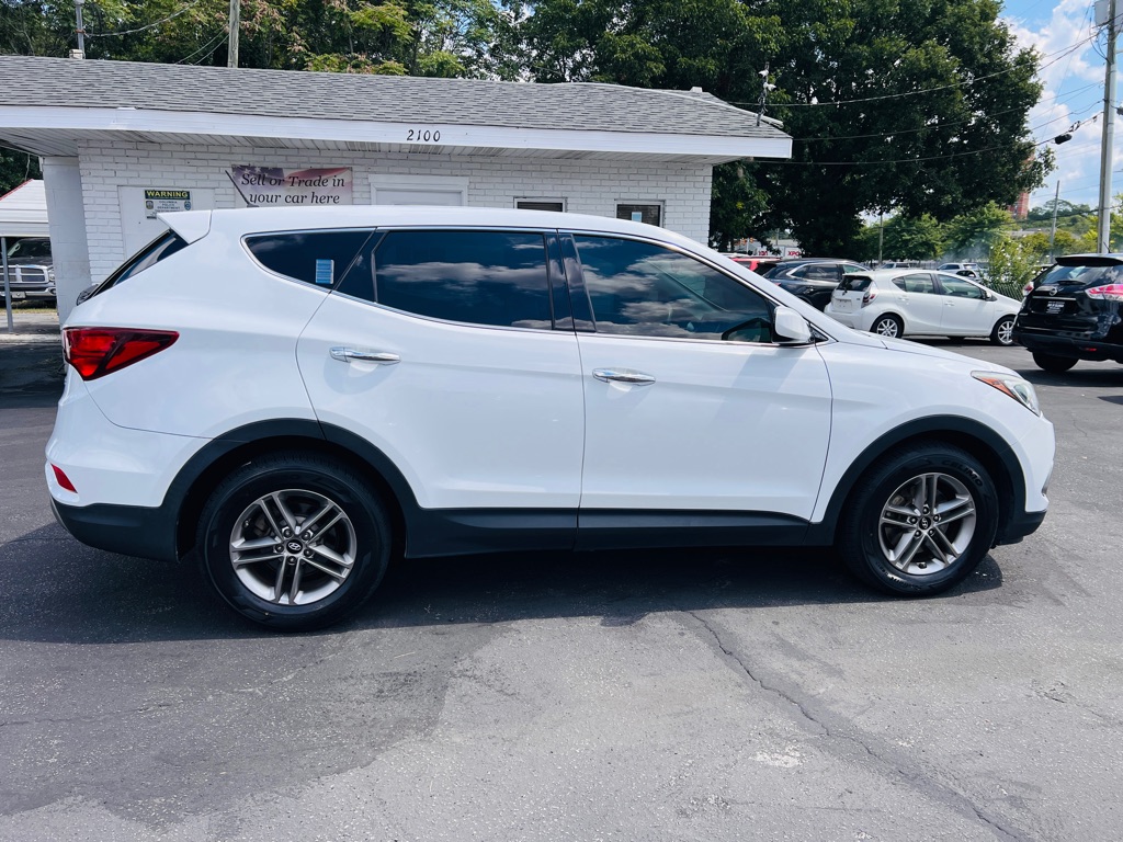 Photo 4 of this HYUNDAI SANTA FE SPORT