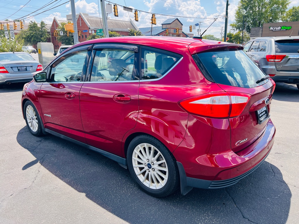 Photo 7 of this FORD C-MAX HYBRID