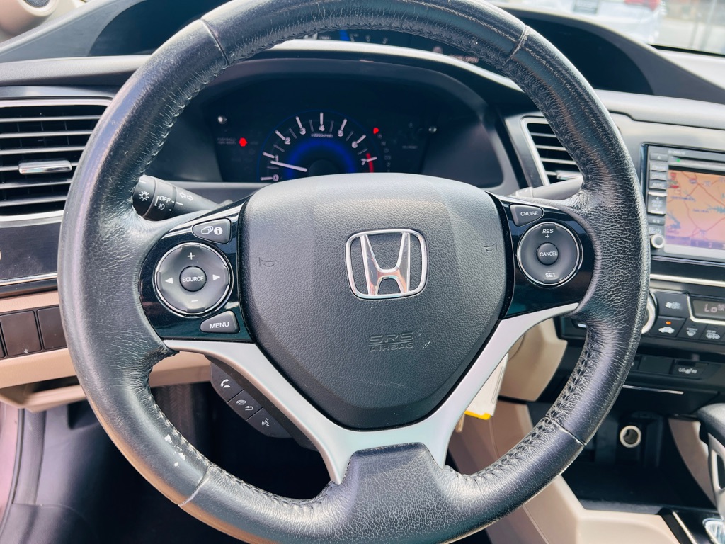 Photo 17 of this HONDA CIVIC
