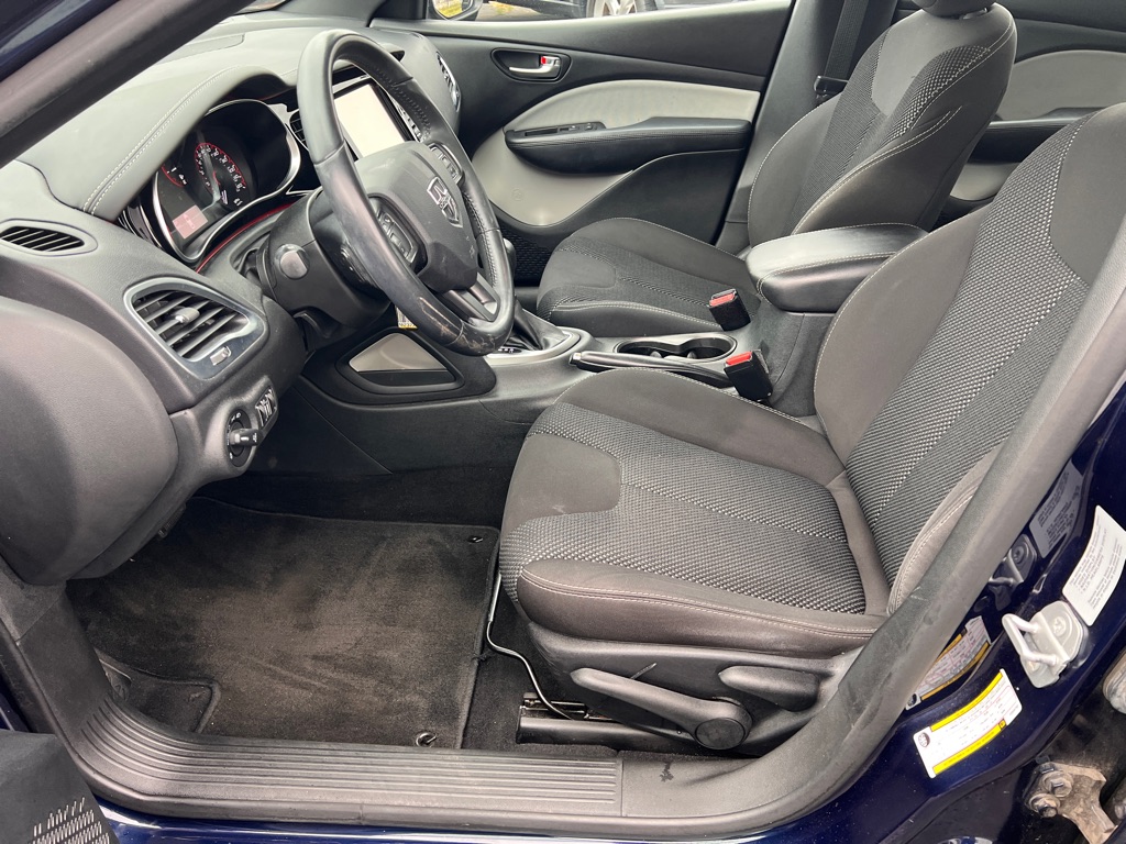 Photo 10 of this DODGE DART