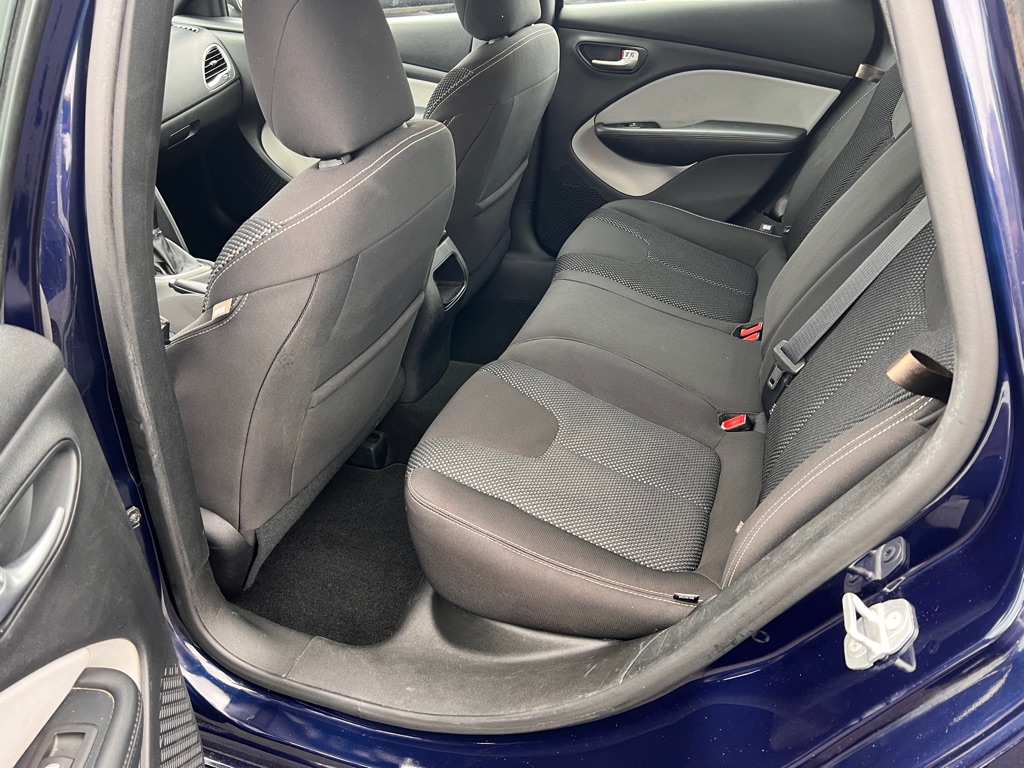 Photo 11 of this DODGE DART