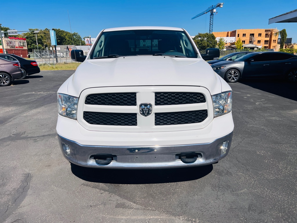 Photo 2 of this RAM 1500