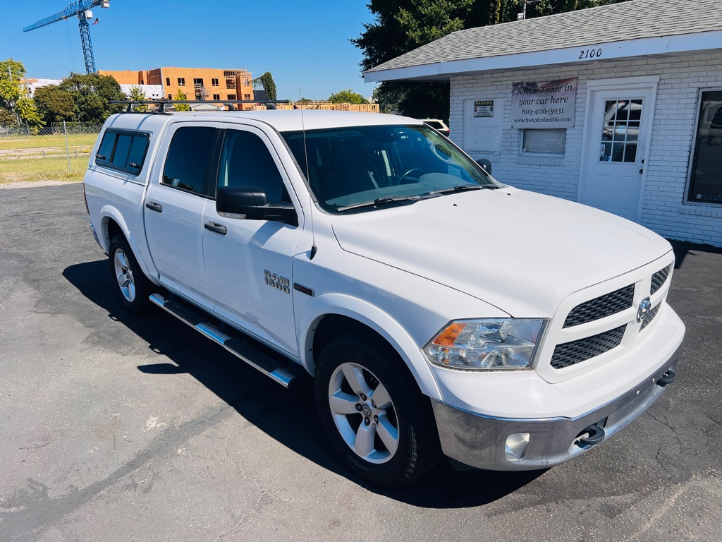 Photo 4 of this RAM 1500