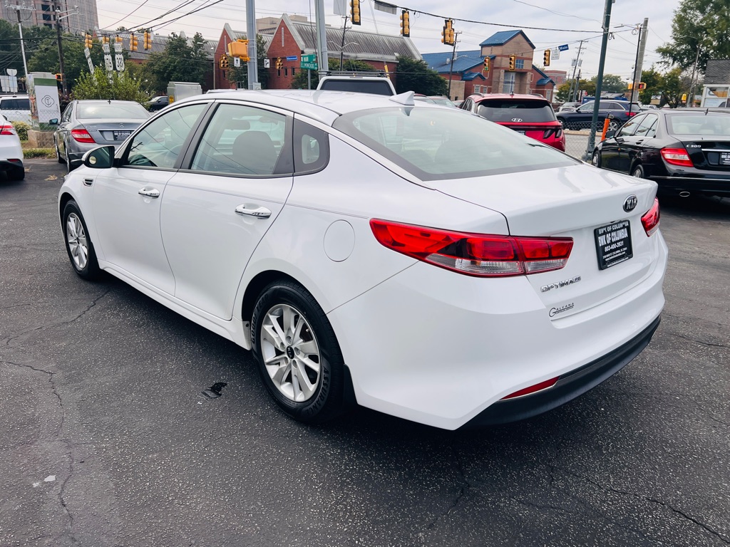 Photo 7 of this KIA OPTIMA