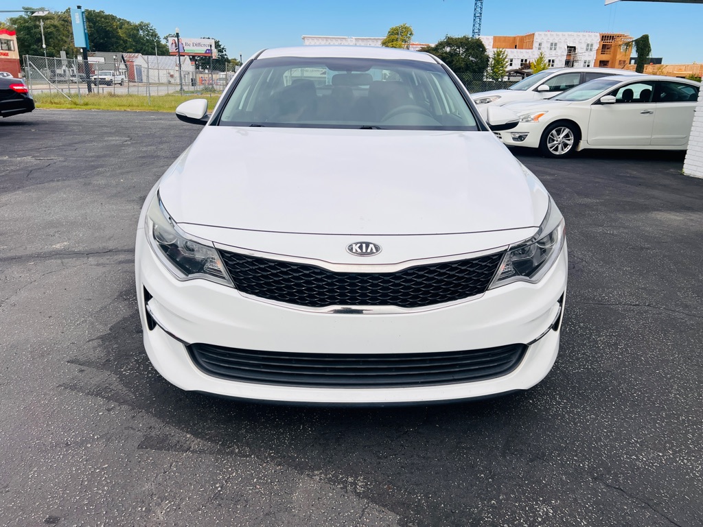 Photo 2 of this KIA OPTIMA
