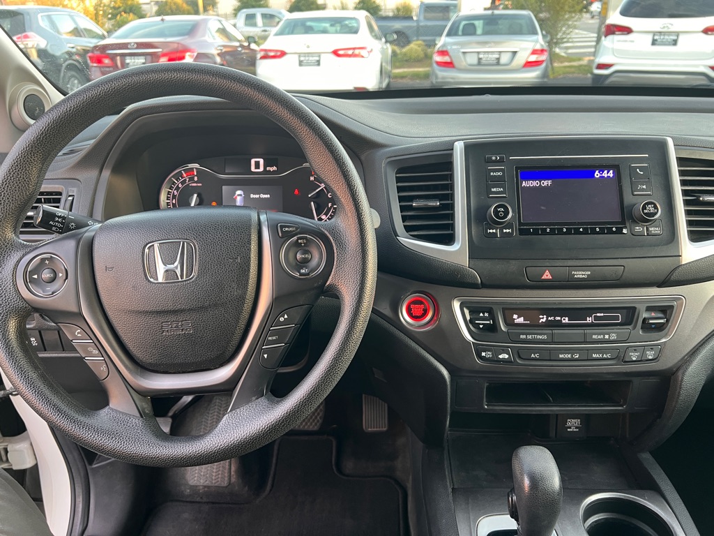 Photo 20 of this HONDA PILOT