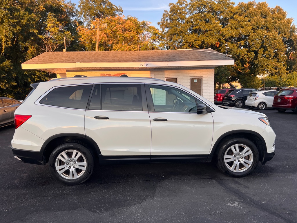 Photo 4 of this HONDA PILOT