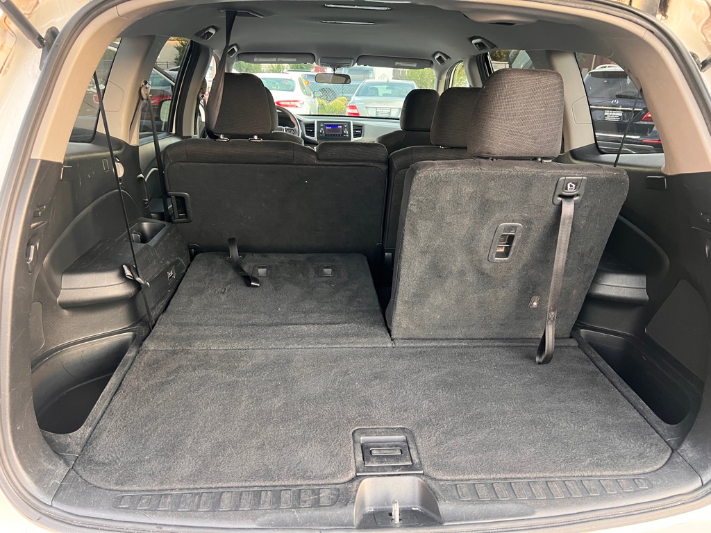Photo 22 of this HONDA PILOT