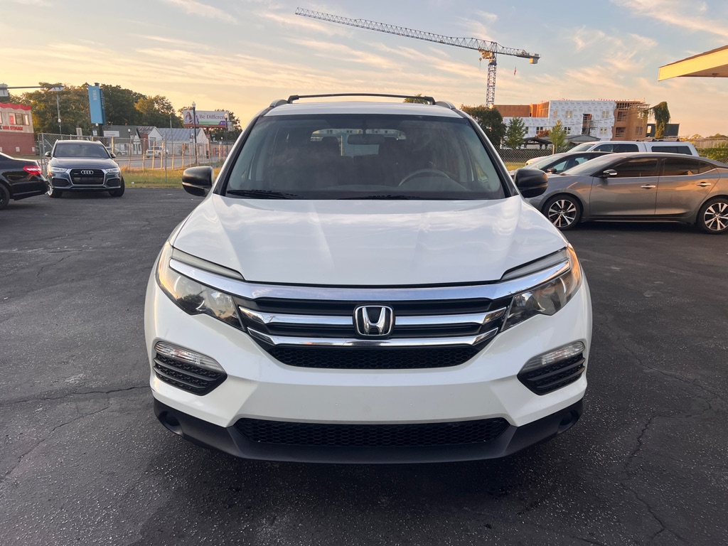 Photo 2 of this HONDA PILOT