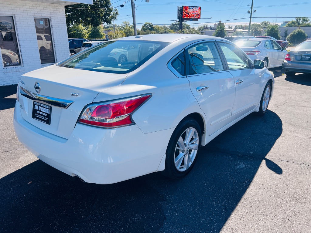Photo 5 of this NISSAN ALTIMA