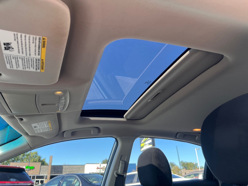 Photo 18 of this NISSAN ALTIMA
