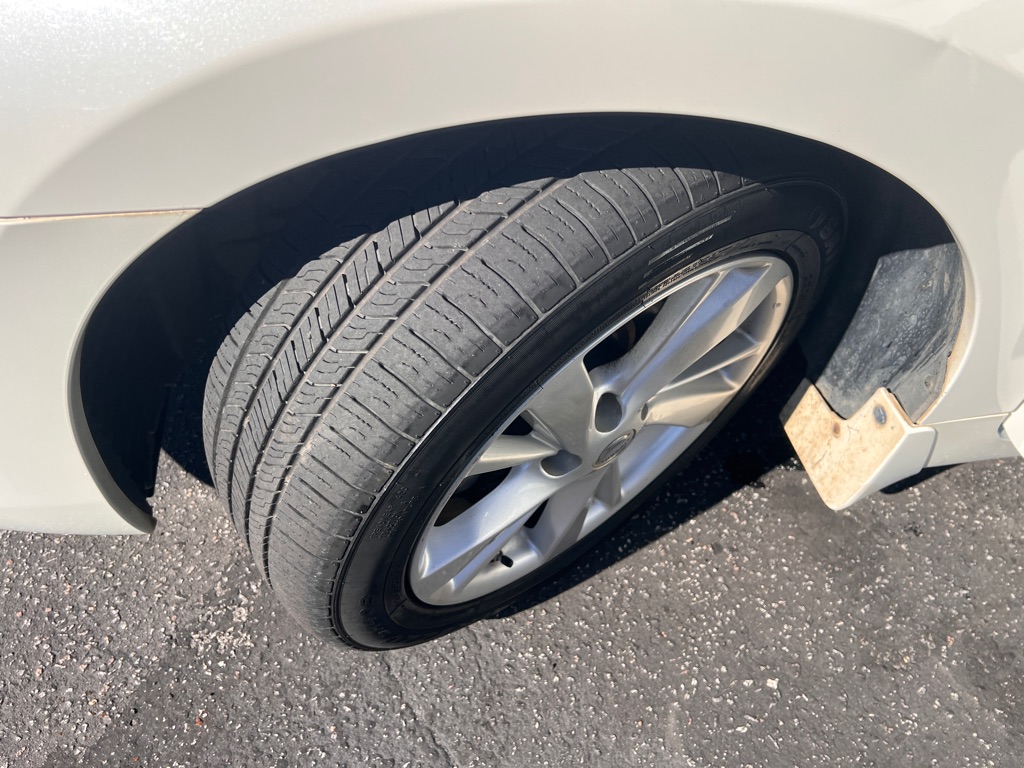 Photo 21 of this NISSAN ALTIMA