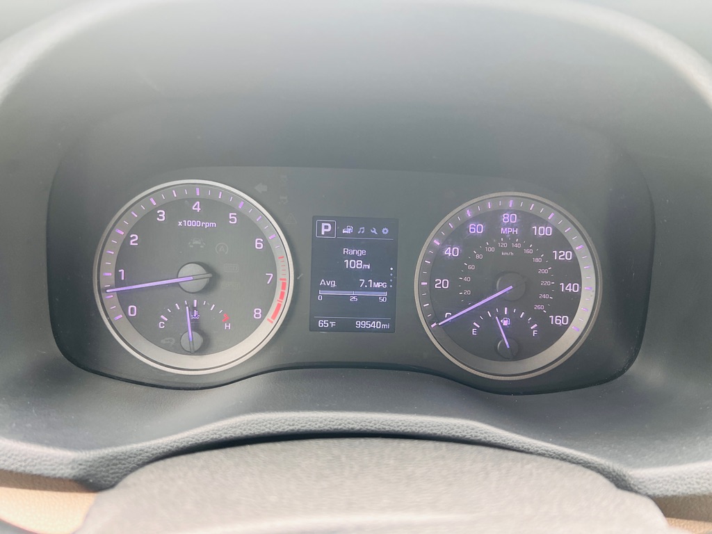 Photo 13 of this HYUNDAI TUCSON