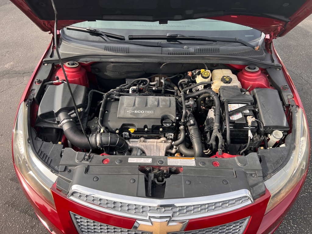 Photo 14 of this CHEVROLET CRUZE