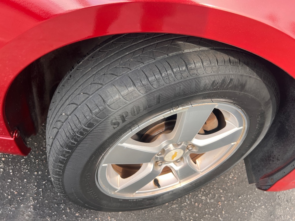 Photo 18 of this CHEVROLET CRUZE