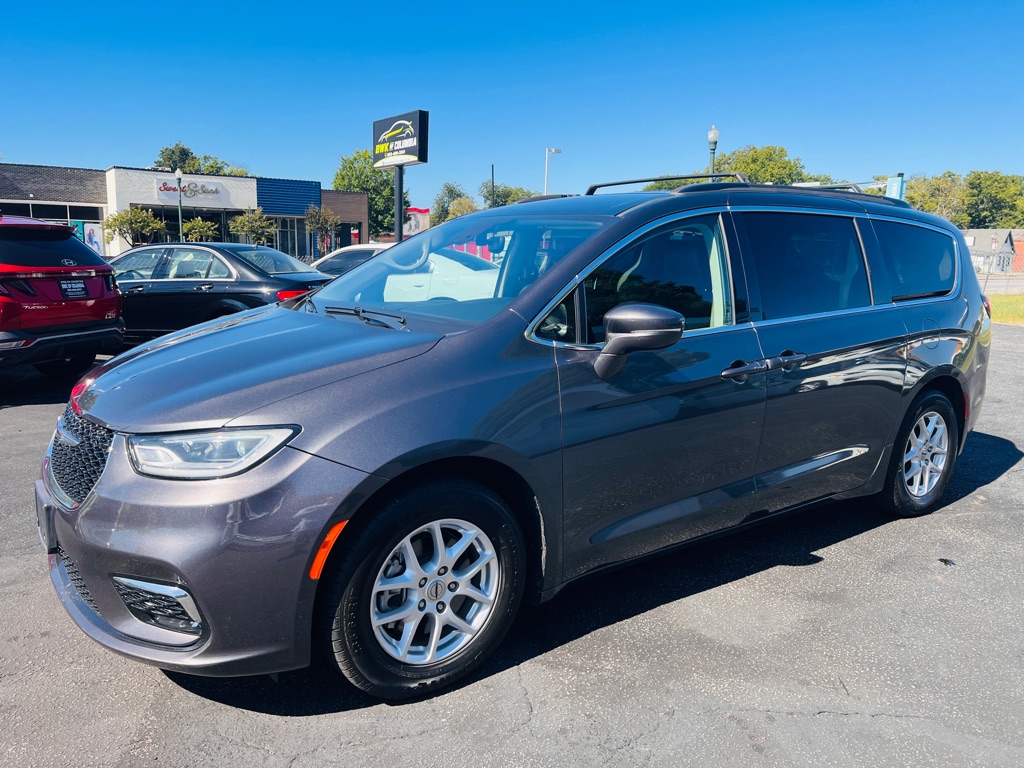 2022 CHRYSLER PACIFICA