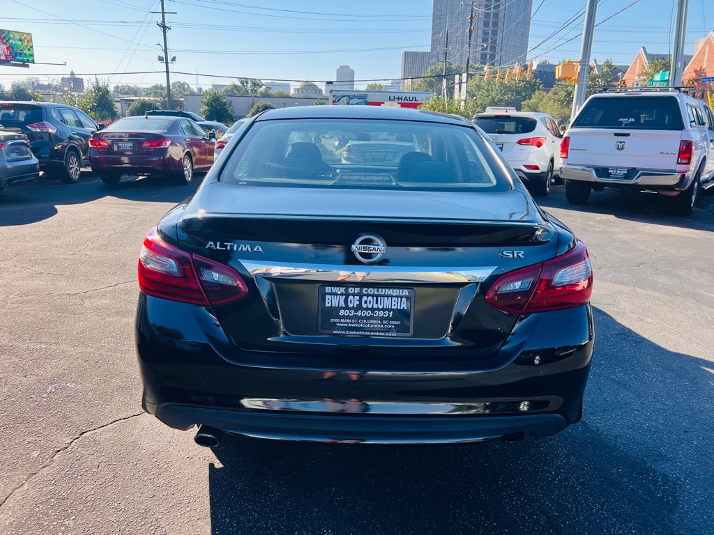 Photo 6 of this NISSAN ALTIMA