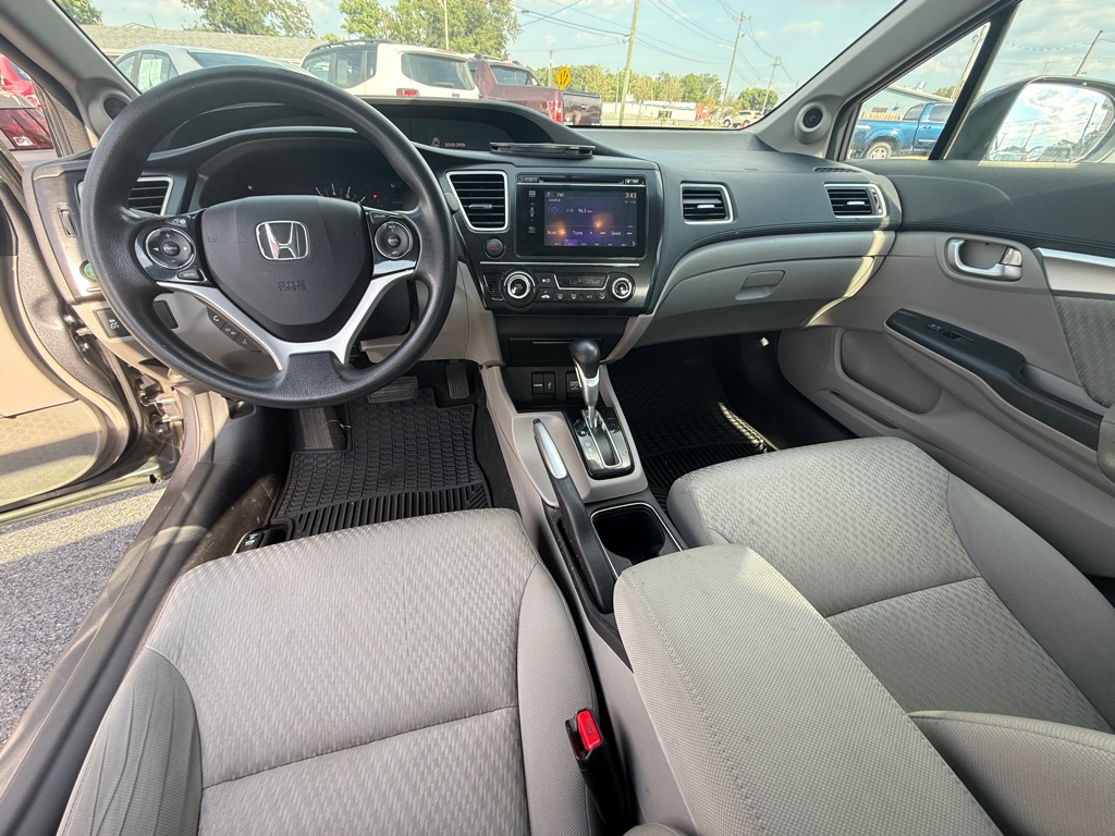Photo 10 of this HONDA CIVIC