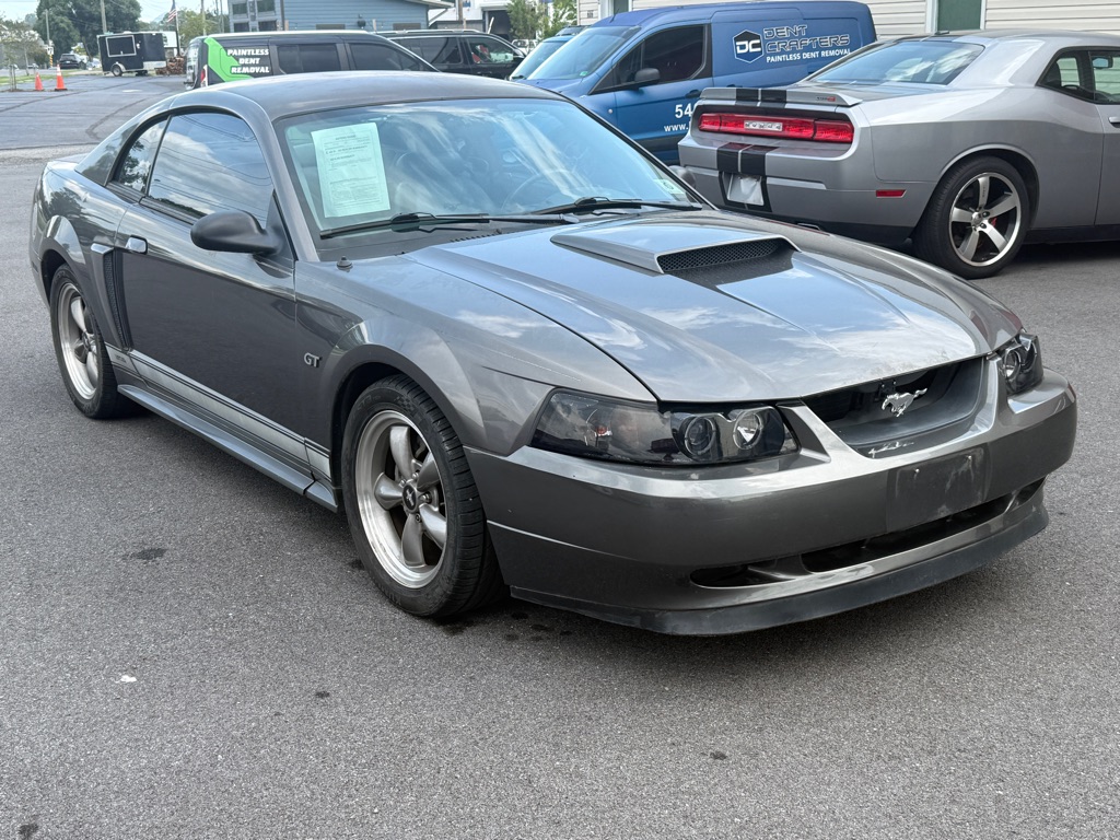 Photo 3 of this FORD MUSTANG