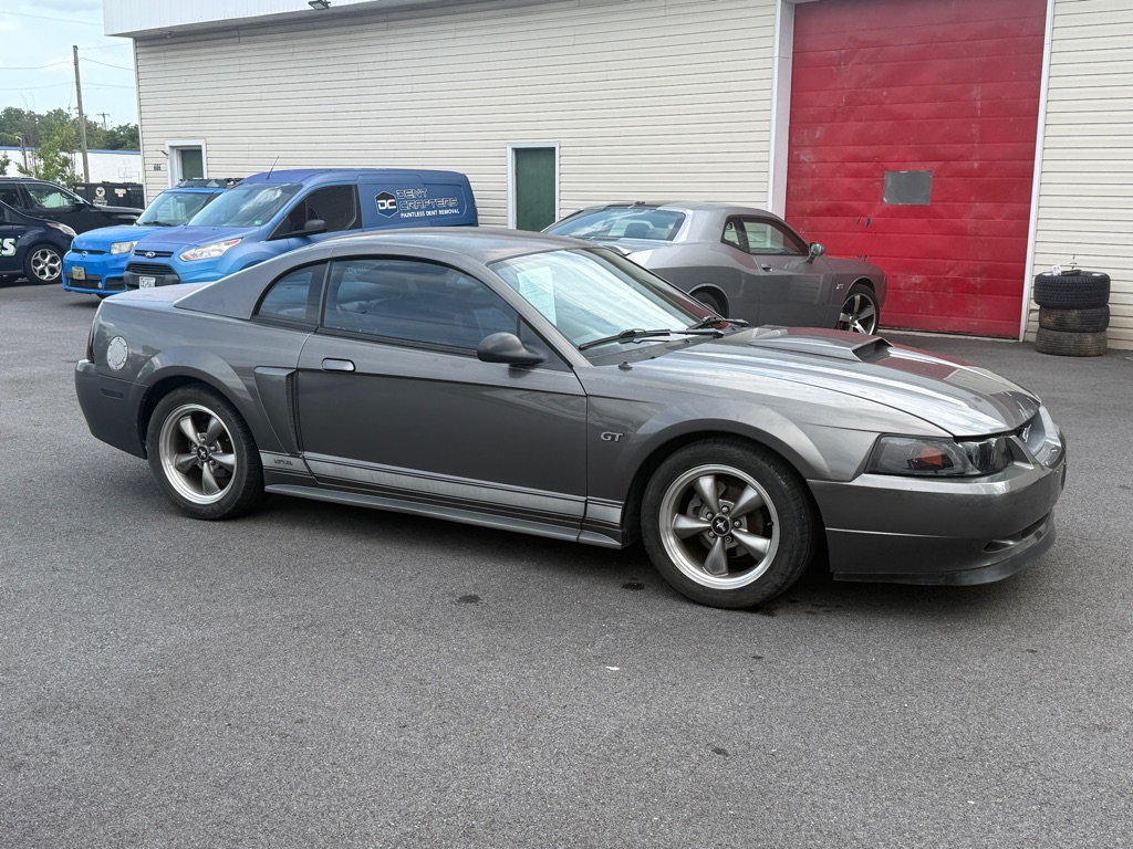 Photo 4 of this FORD MUSTANG
