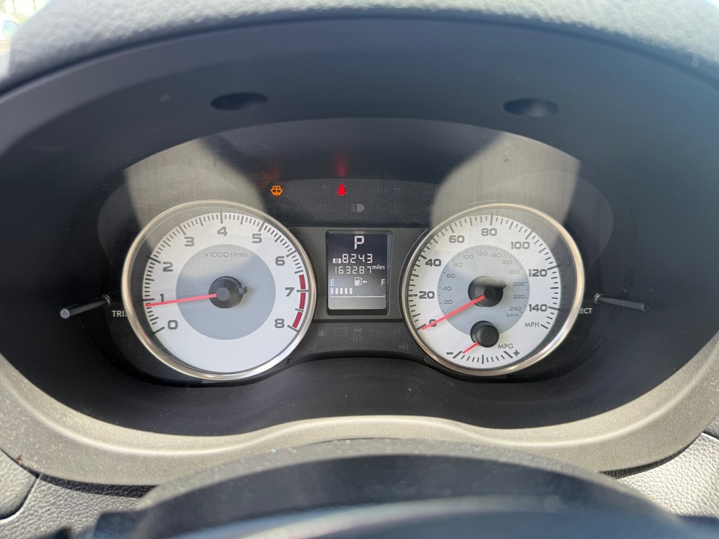 Photo 11 of this SUBARU IMPREZA