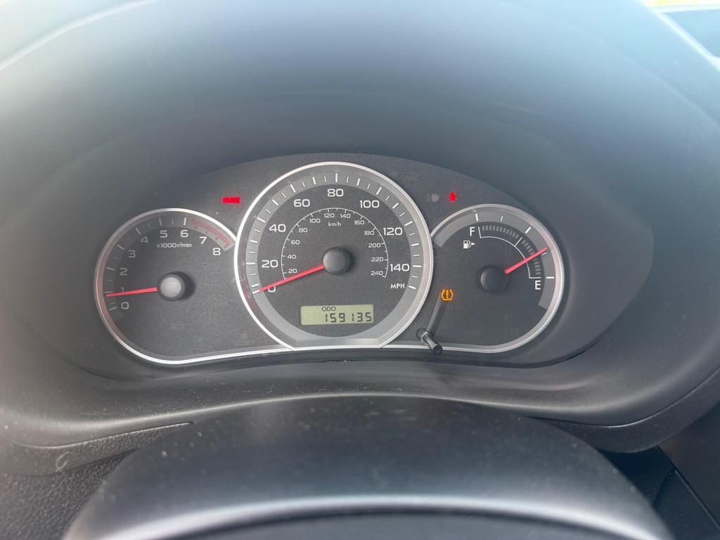Photo 11 of this SUBARU IMPREZA