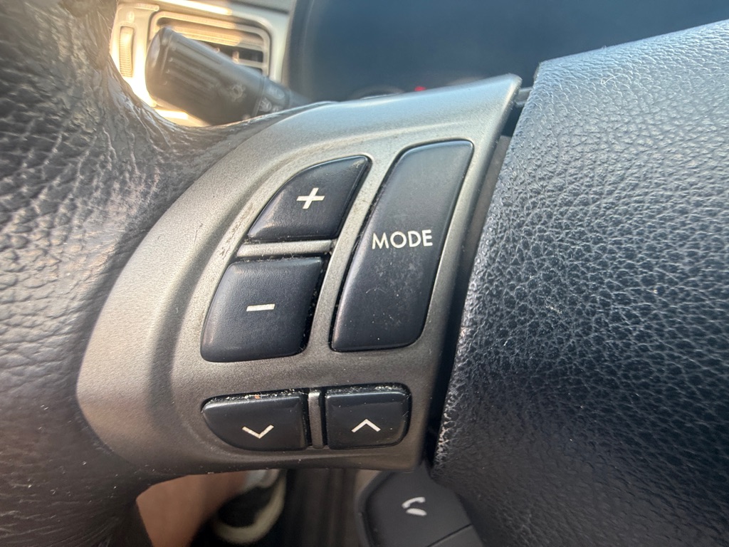 Photo 18 of this SUBARU IMPREZA