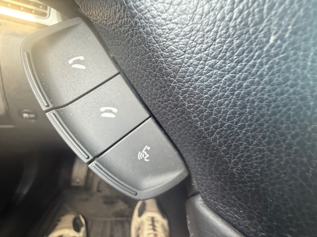 Photo 19 of this SUBARU IMPREZA