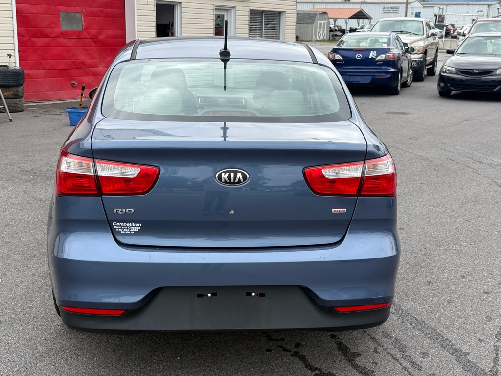 Photo 6 of this KIA RIO