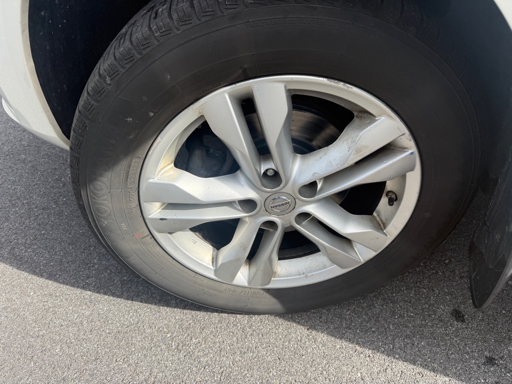 Photo 20 of this NISSAN ROGUE