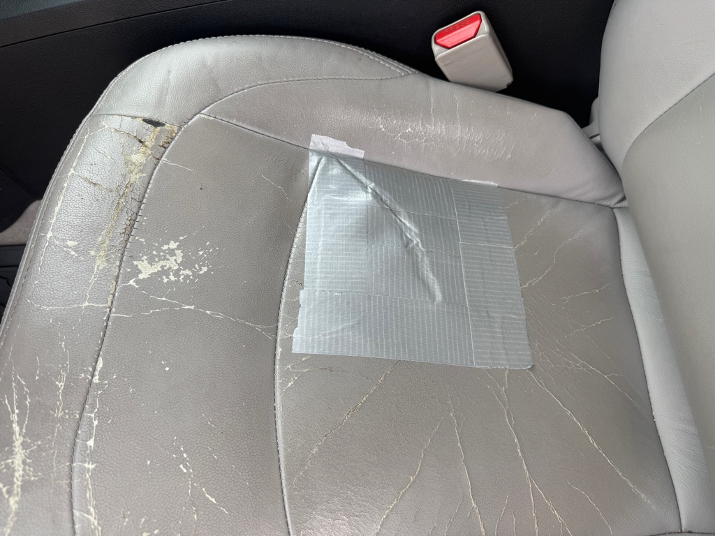 Photo 22 of this NISSAN ROGUE
