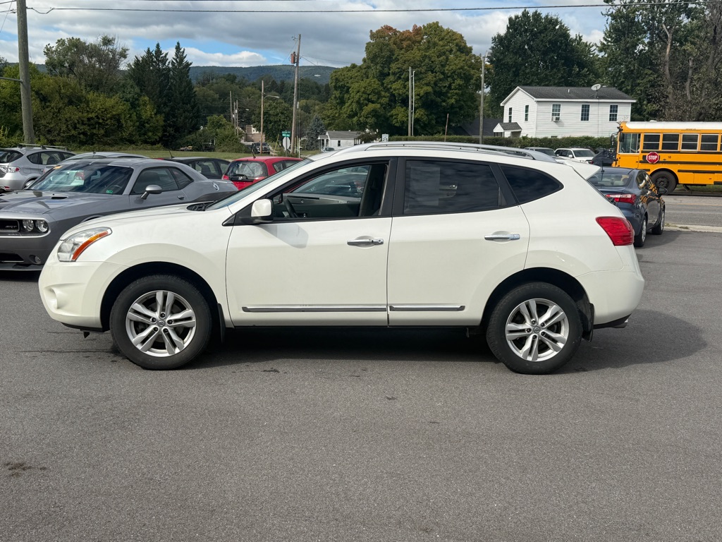 Photo 2 of this NISSAN ROGUE